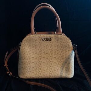 GUESS LA pink and cream handbag